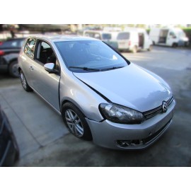 VOLKSWAGEN - GOLF VI